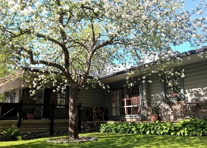 Semesterbostad Hulda Heinola