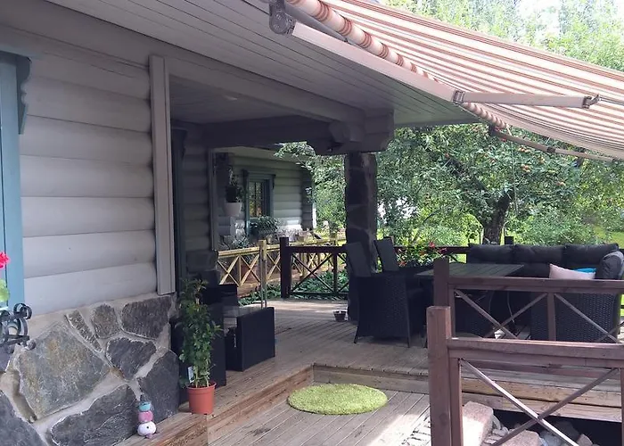 Hulda Semesterbostad *